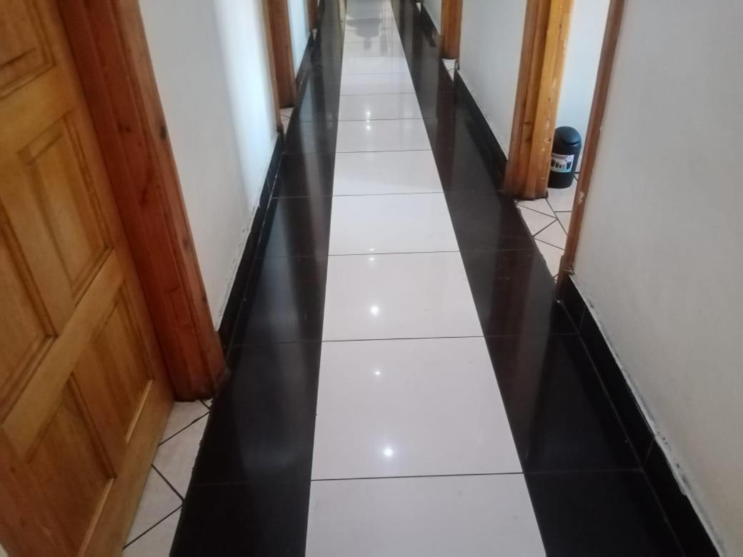 Ebony Guest House Pretoria-Noord Zewnętrze zdjęcie